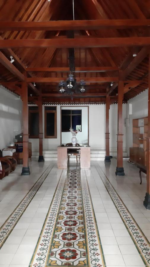 Joglo 21A Hotel Yogyakarta Ngoại thất bức ảnh